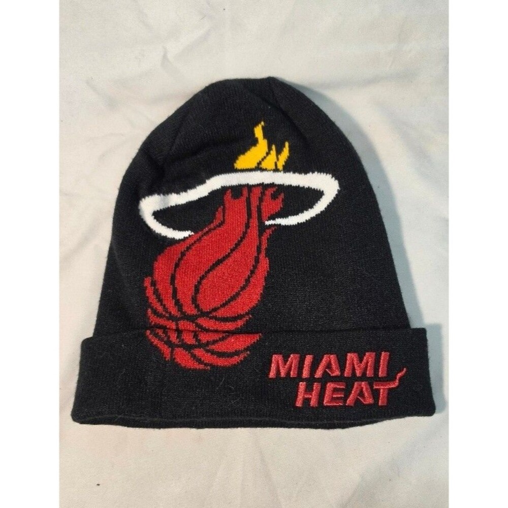 NBA x ULTRA GAME Miami Heat Cuffed Knit Beanie